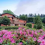 Residenza Agrifoglio-16 By Interhome Daire Luino